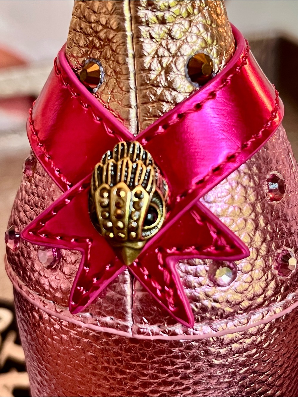 Kurt Geiger Metallic Pink Bottle Bag Charm w/Gold Hardware & Dustbag (Like New) - Picture 6 of 10
